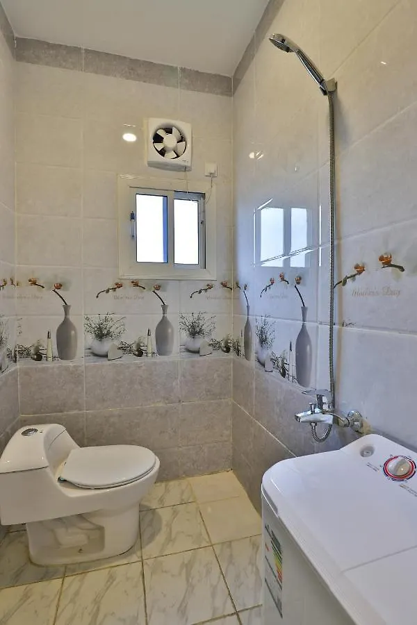 Oyo 349 Haifaa Furnished Units 2 3*, Jeddah Saudi Arabia